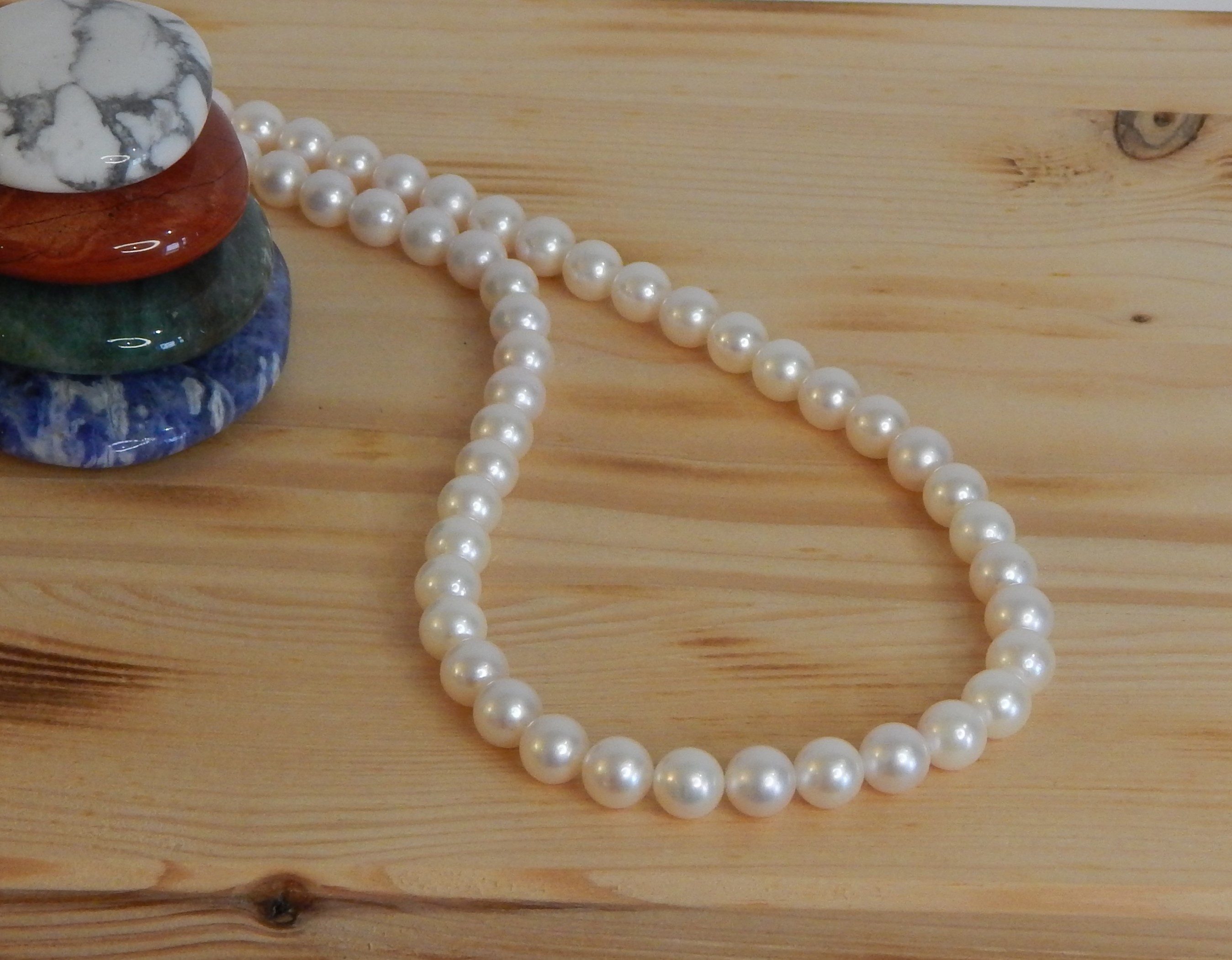 akoyaperlen-akoyaperlenkette-perlen-weiß-perlenschmuck-perlen japan2.jpg