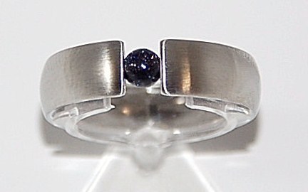 edelstahlspann ring mit blaufluss ca. 4mm aa.jpg